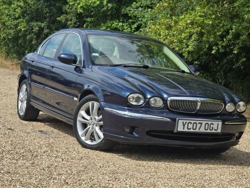 Jaguar X-TYPE  2.5 V6 SE (AWD) 4dr