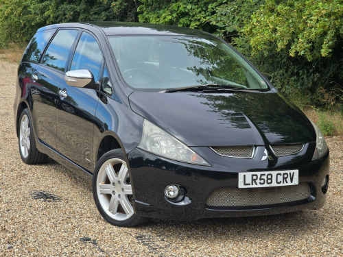 Mitsubishi Grandis  2.4 Warrior 5dr