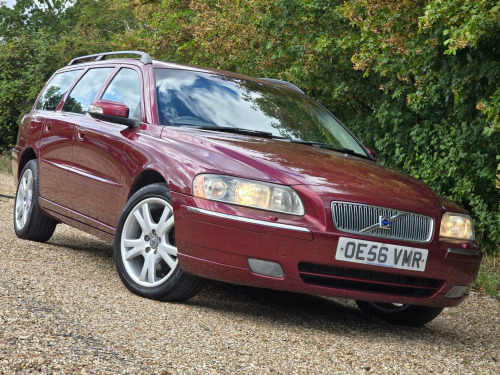 Volvo V70  2.4 SE 5dr