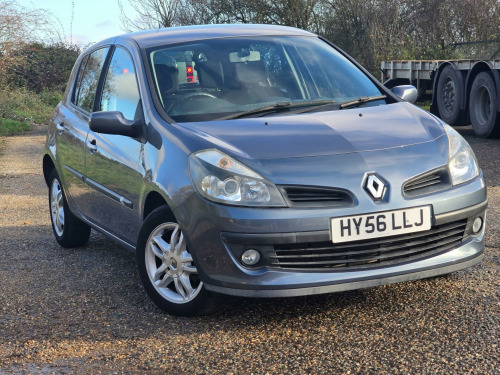 Renault Clio  1.4 16v Dynamique 5dr