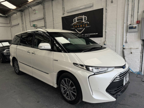 Toyota Estima  Toyota Estima