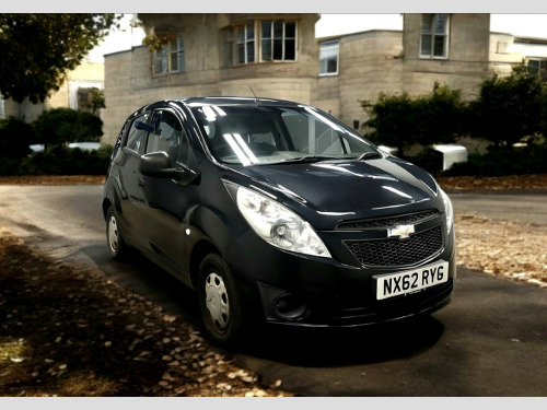 Chevrolet Spark  1.0i + 5dr