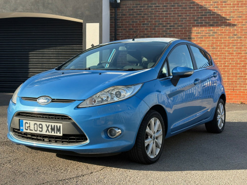 Ford Fiesta  1.4 Zetec Hatchback 5dr Petrol Manual (133 g/km, 94 bhp)
