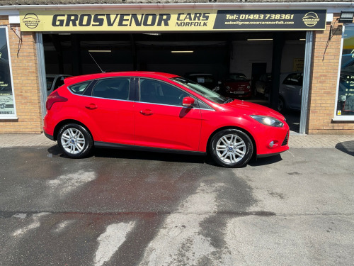 Ford Focus  1.6 Titanium Hatchback 5dr Petrol Powershift Euro 5 (125 ps)