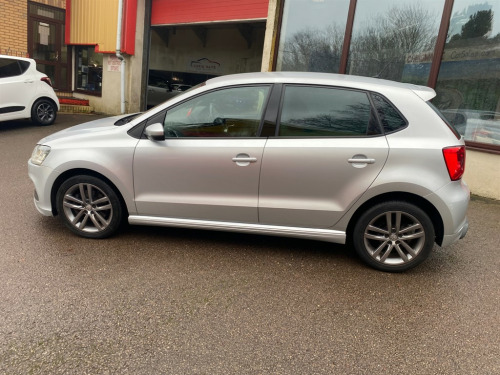 Volkswagen Polo  R LINE TSI