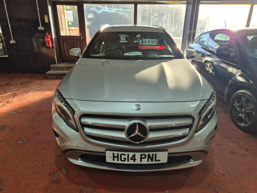 Mercedes-Benz GLA  CDI SE PREMIUM