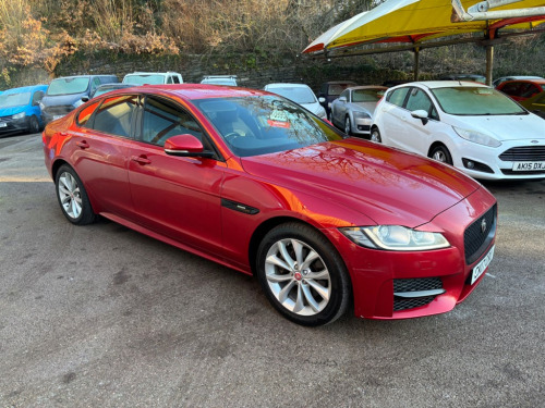 Jaguar XF  D R-SPORT