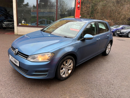 Volkswagen Golf  SE TDI BLUEMOTION TECHNOLOGY