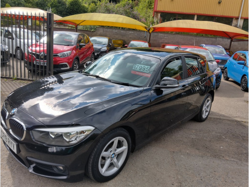 BMW 1 Series  SE