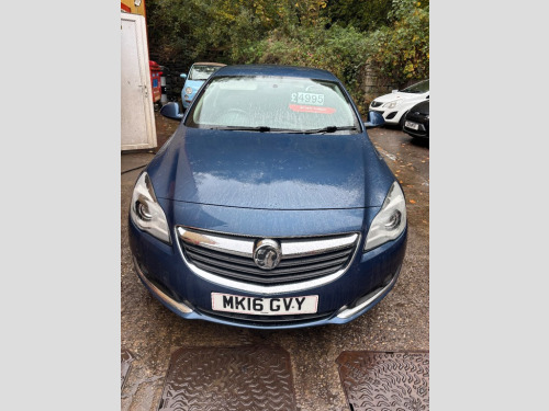 Vauxhall Insignia  SRI NAV