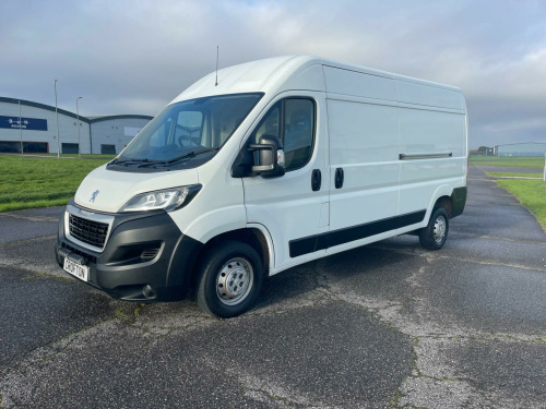 Peugeot Boxer  2.0 BlueHDi 335 Professional L3 H2 Euro 6 5dr