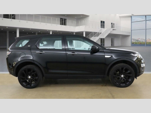 Land Rover Discovery Sport  2.0 TD4 HSE Luxury SUV 5dr Diesel Auto 4WD Euro 6 (s/s) (180 ps)