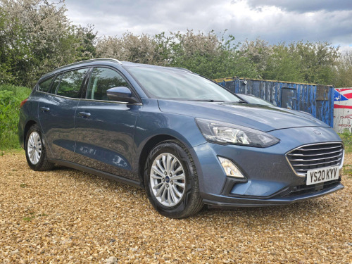 Ford Focus  1.0 Titanium Auto 5dr