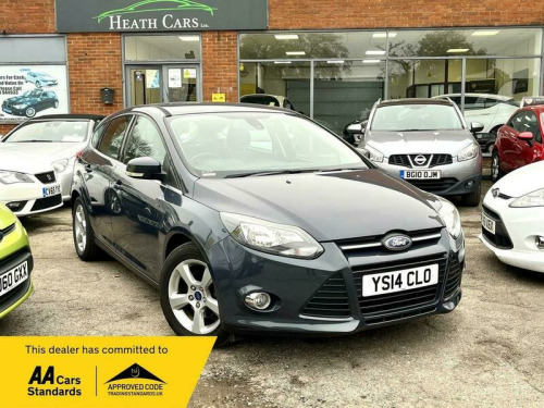 Ford Focus  1.6 Zetec Navigator Powershift Euro 5 5dr