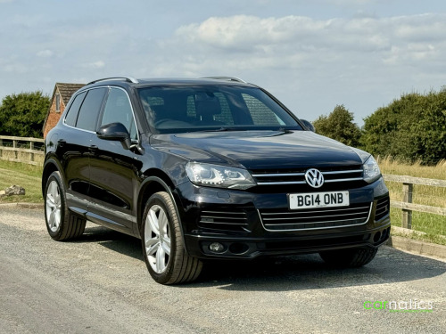 Volkswagen Touareg  3.0 TDI V6 BlueMotion Tech R-Line SUV 5dr Diesel Tiptronic 4WD Euro 5 (s/s)