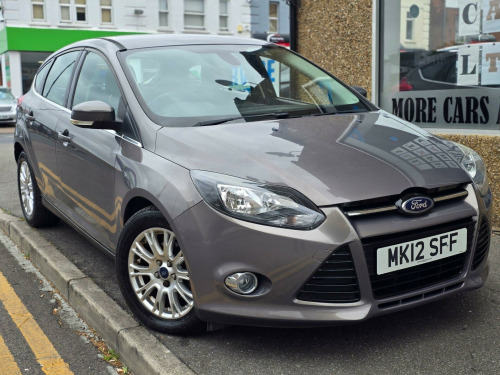 Ford Focus  1.6 Titanium Powershift Euro 5 5dr
