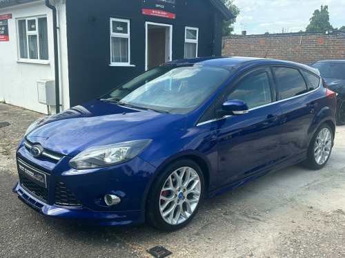 Ford Focus  1.0T EcoBoost Zetec S Euro 5 (s/s) 5dr