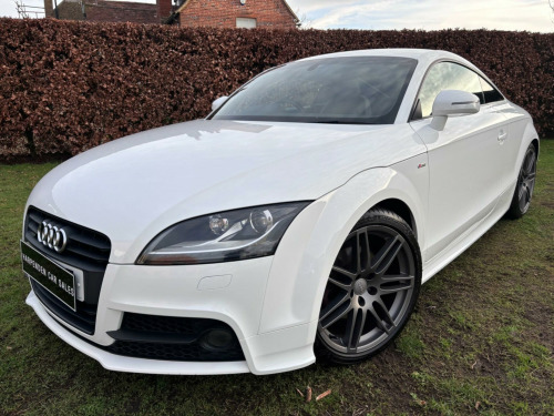 Audi TT  2.0 TFSI Black Edition S Tronic quattro Euro 5 (s/s) 3dr