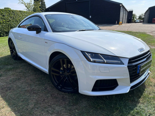 Audi TT  2.0 TFSI S line S Tronic Euro 6 (s/s) 3dr