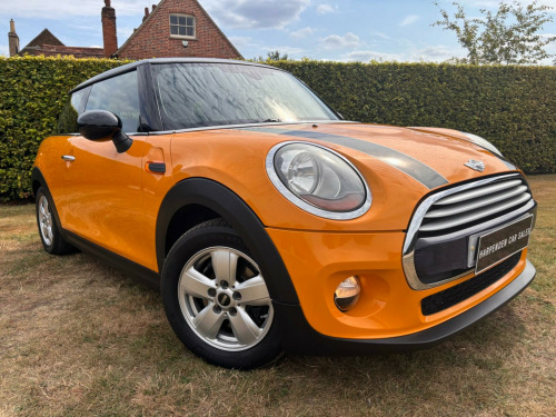 MINI Hatch  1.5 Cooper Auto Euro 6 (s/s) 3dr