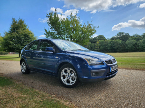 Ford Focus  1.8 Zetec Climate Hatchback 5dr Petrol Manual (169 g/km, 123 bhp)