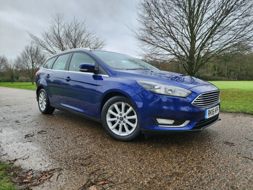 Ford Focus  TITANIUM TDCI 5-Door