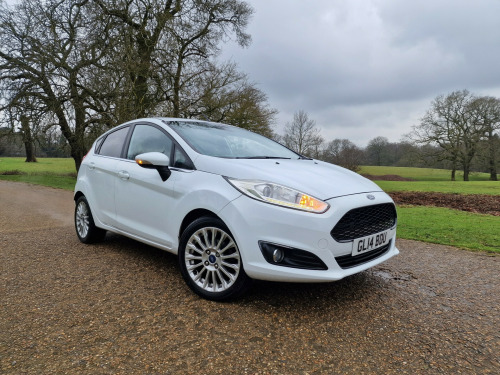 Ford Fiesta  TITANIUM 5-Door