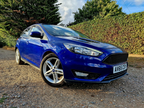 Ford Focus  ZETEC 5-Door