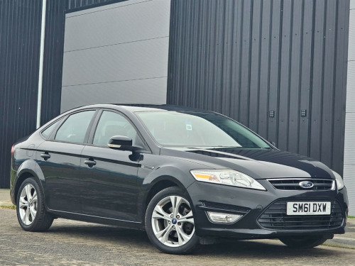 Ford Mondeo  Zetec T