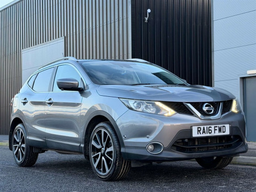 Nissan Qashqai  Tekna DiG-T CVT 