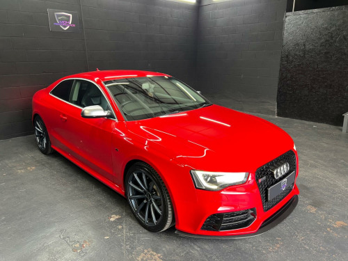 Audi RS5  4.2 FSI V8