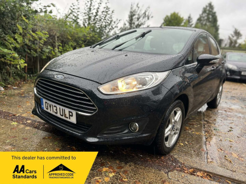 Ford Fiesta  1.0 Zetec Euro 5 (s/s) 5dr