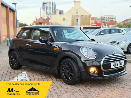 MINI Hatch  1.5 Cooper Euro 6 (s/s) 3dr