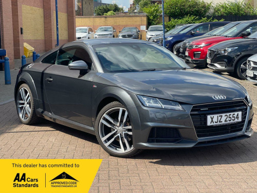 Audi TT  2.0 TFSI S line S Tronic quattro Euro 6 (s/s) 3dr