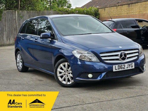 Mercedes-Benz B-Class B180 1.6 B180 BlueEfficiency SE Euro 5 (s/s) 5dr