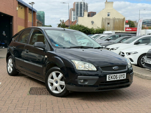 Ford Focus 1.6 Sport 5dr