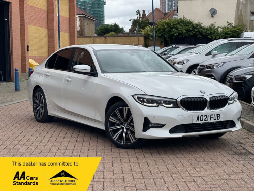 BMW 3 Series  2.0 330e 12kWh SE Pro Saloon 4dr Petrol Plug-in Hybrid Auto Euro 6 (s/s) (2