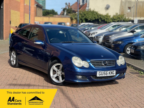 Mercedes-Benz C-Class C180 Kompressor 1.8 C180 Kompressor SE Coupe 2dr Petrol Automatic (193 g/km, 143 bhp)