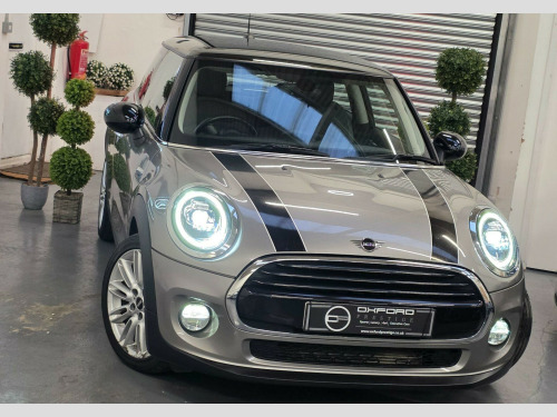 MINI Hatch  1.5 Cooper Euro 6 (s/s) 3dr