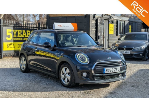 MINI Hatch  1.5 Cooper Classic Euro 6 (s/s) 3dr