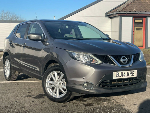 Nissan Qashqai  1.2 DIG-T Acenta Premium 2WD Euro 5 (s/s) 5dr