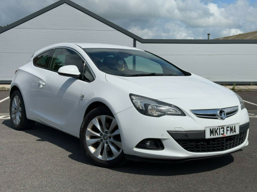 Vauxhall Astra GTC  2.0 CDTi SRi Euro 5 (s/s) 3dr