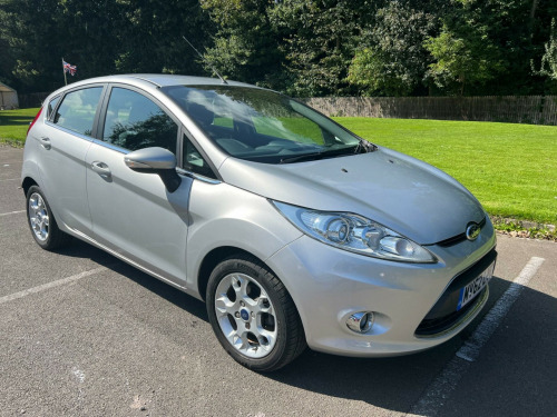 Ford Fiesta  1.4 Zetec 5dr