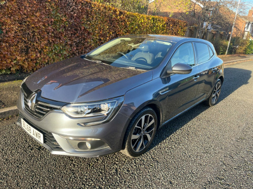 Renault Megane  1.3 TCe Iconic Euro 6 (s/s) 5dr