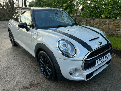 MINI Hatch  2.0 Cooper SD Euro 6 (s/s) 5dr