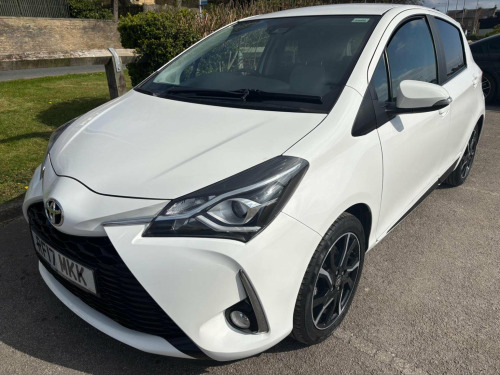 Toyota Yaris  1.5 VVT-i Design CVT Euro 6 5dr