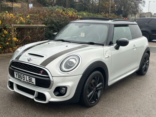 MINI Hatch  2.0 Cooper S Sport Steptronic Euro 6 (s/s) 3dr