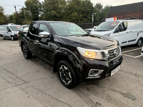 Nissan Navara  Double Cab Pick Up N-Connecta 2.3dCi 190 TT 4WD