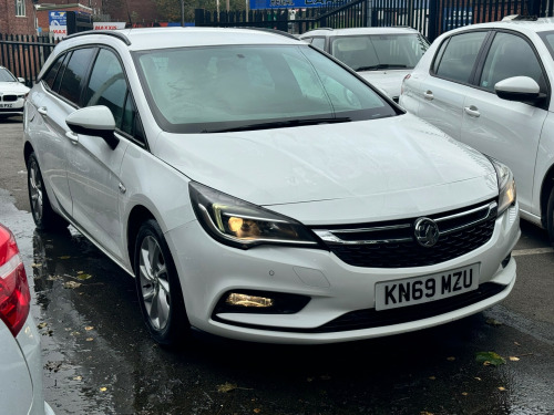 Vauxhall Astra  1.6 CDTi 16V 136 Design 5dr