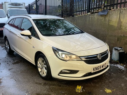 Vauxhall Astra  1.6 CDTi 16V 136 Design 5dr